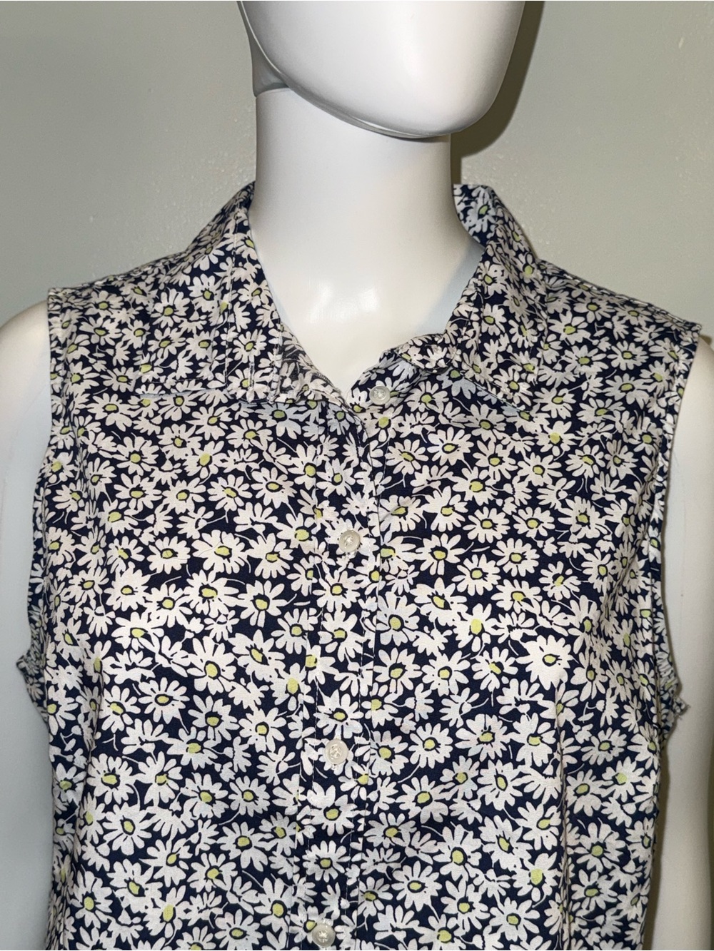 J. Crew Navy Floral Daisy Sleeveless Collared Camisole - Picture 3 of 10
